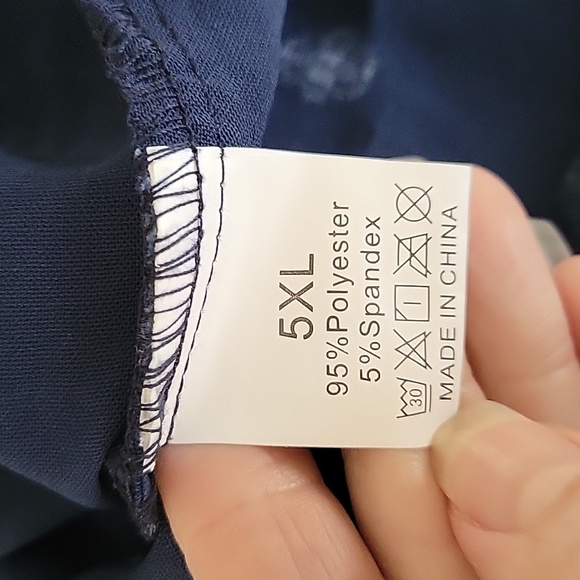 Navy Frayed Thread Sleeveless Blouse - Picture 5 of 7